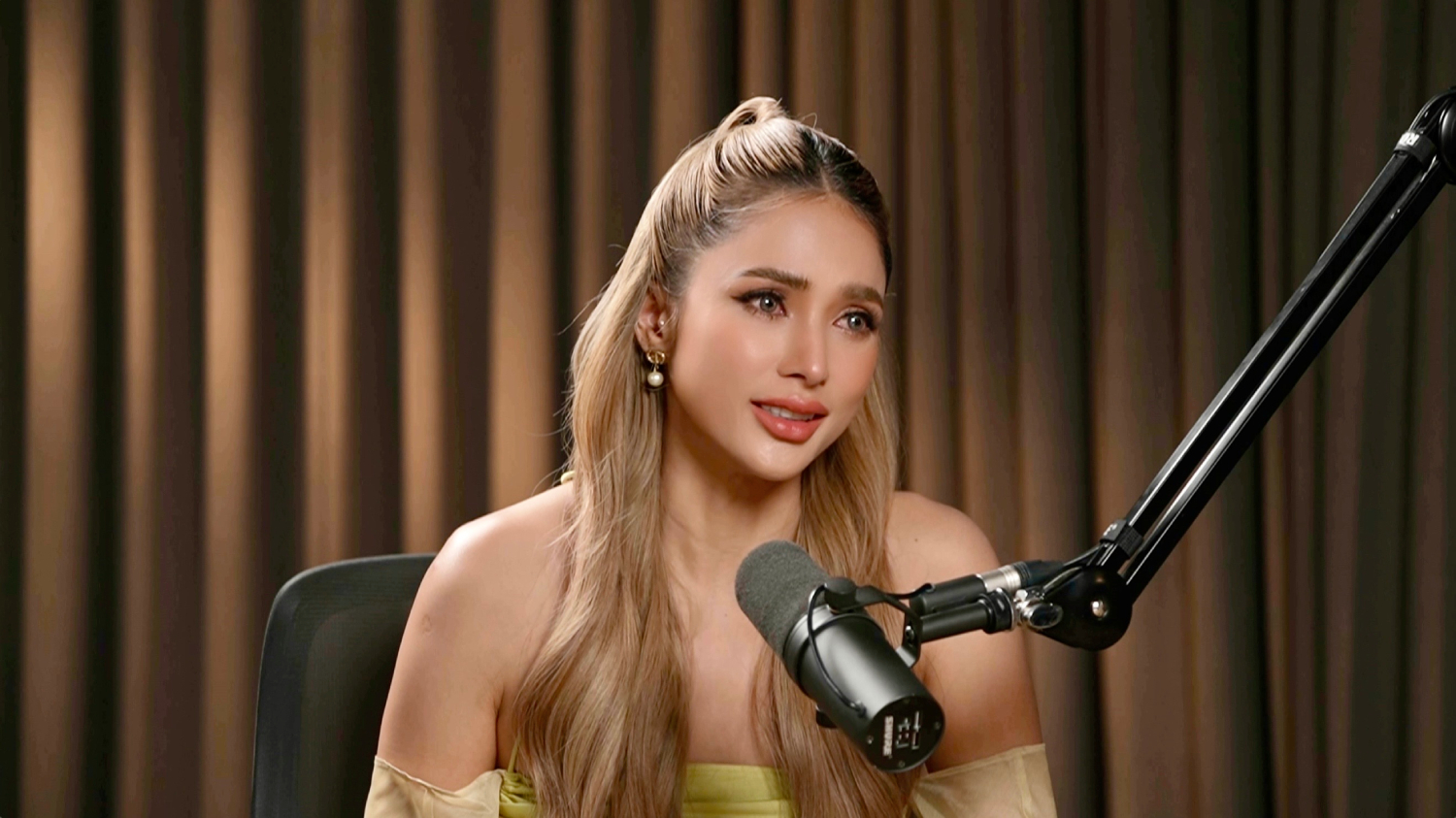 อุ้ม ลักขณา 