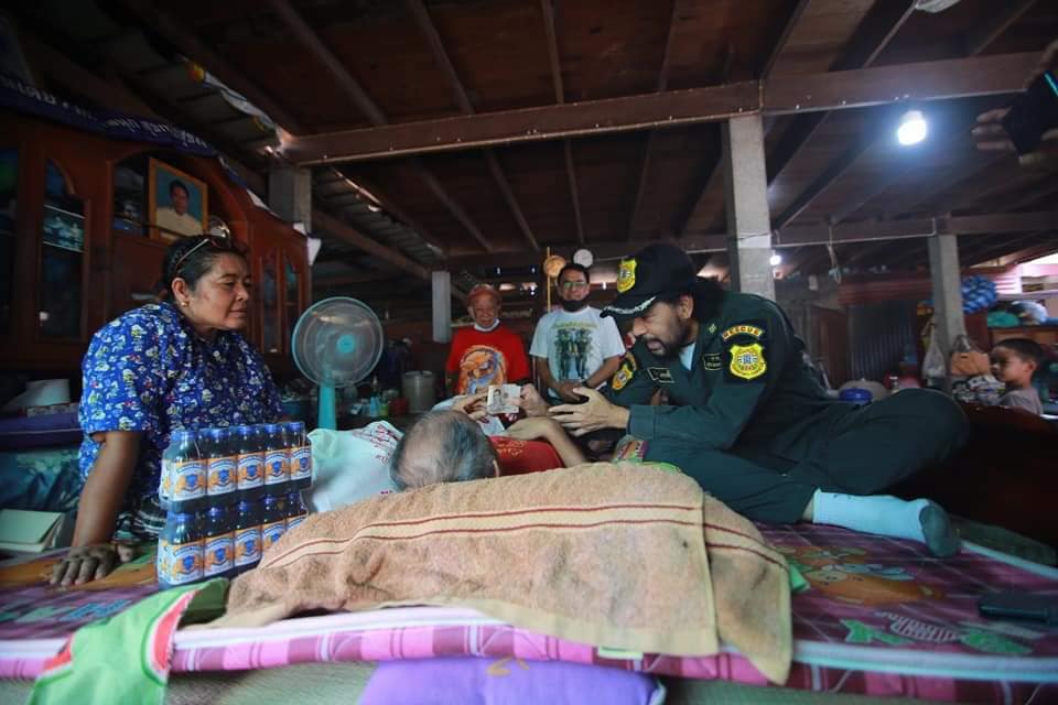 บิณฑ์ บรรลือฤทธิ์ ช่วย นพพร เมืองสุพรรณ