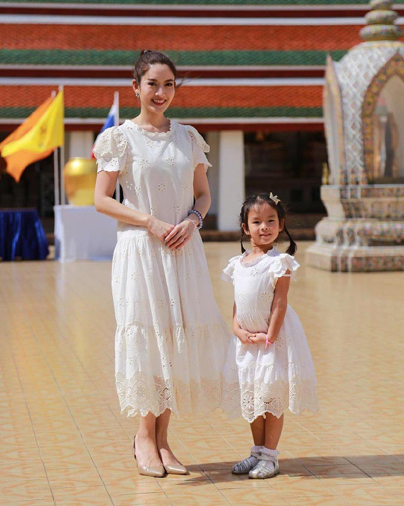 ชุดไปวัดดารา