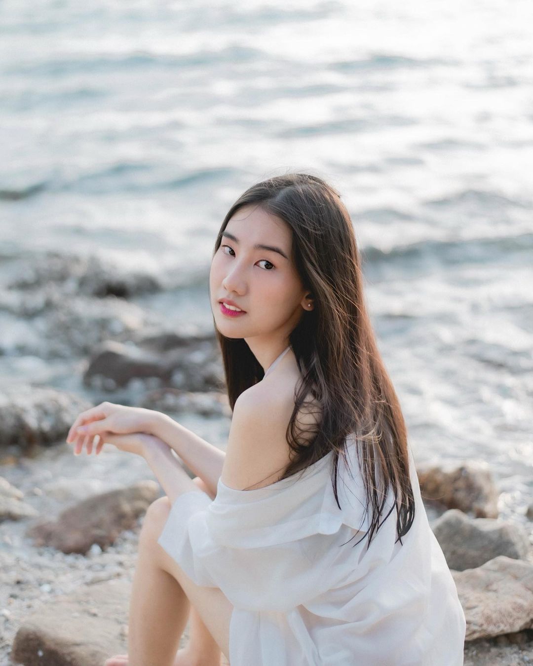 บุ๊ค Take Me Out Thailand 