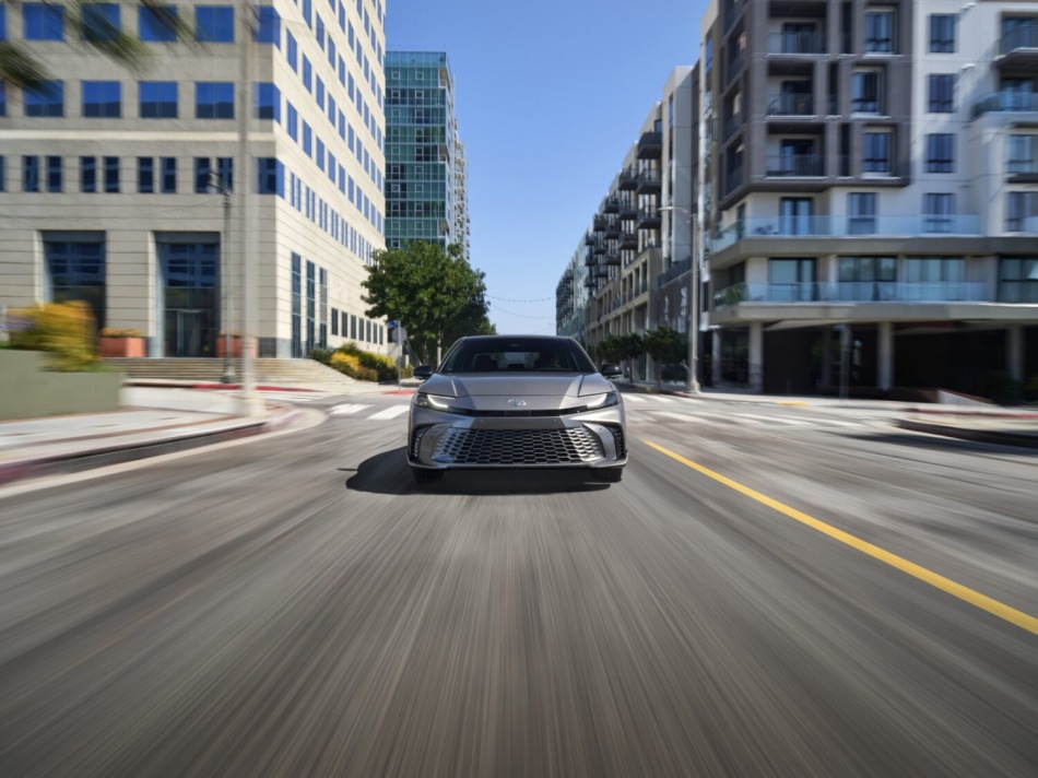 ดีไซน์ภายนอก ของ Toyota Camry 2024