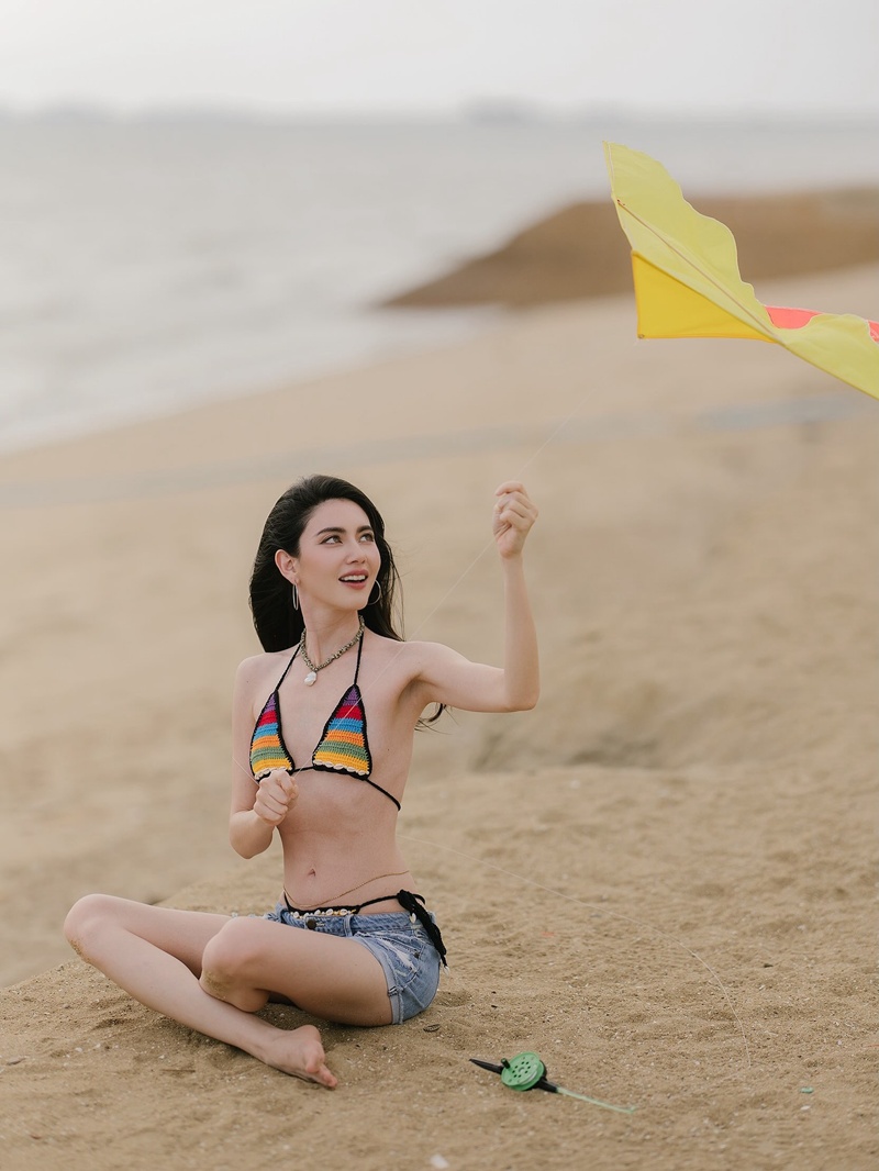ใหม่ ดาวิกา