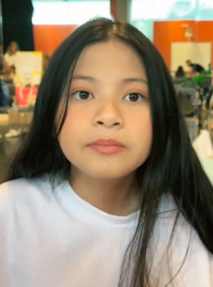 น้องบีน่า แต่งหน้าเอง