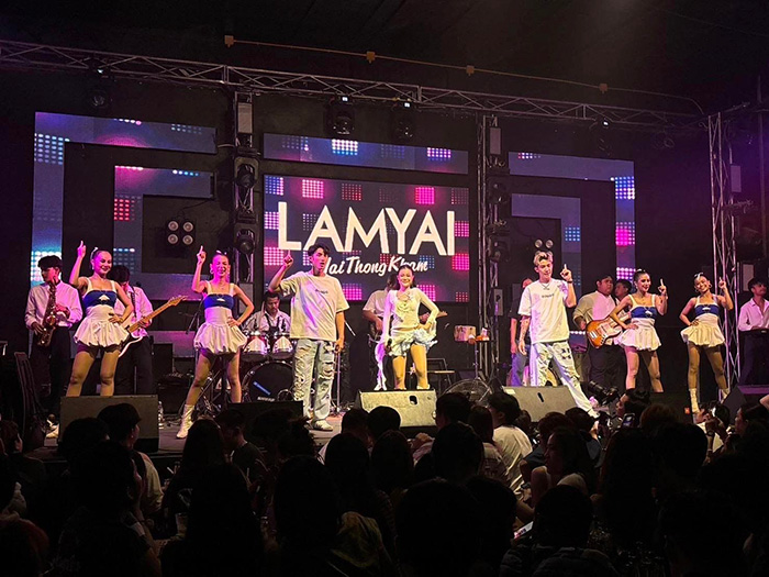 แดนเซอร์ชาย ลำไย ไหทองคำ