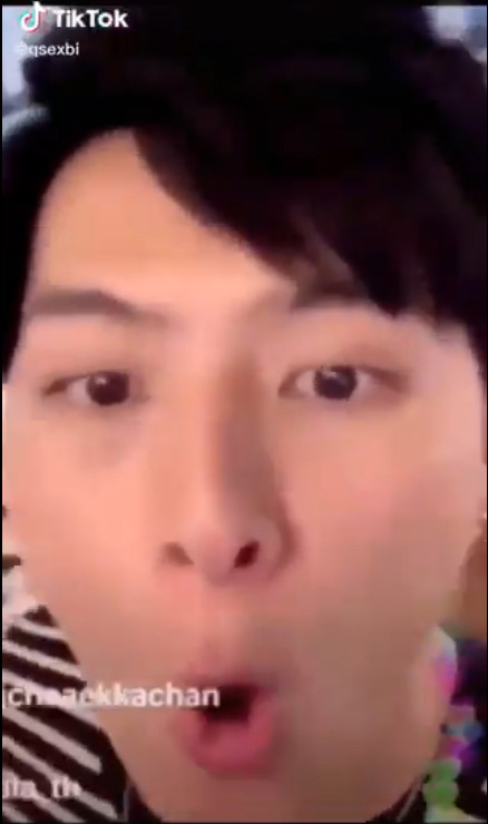 คริส พีรวัส