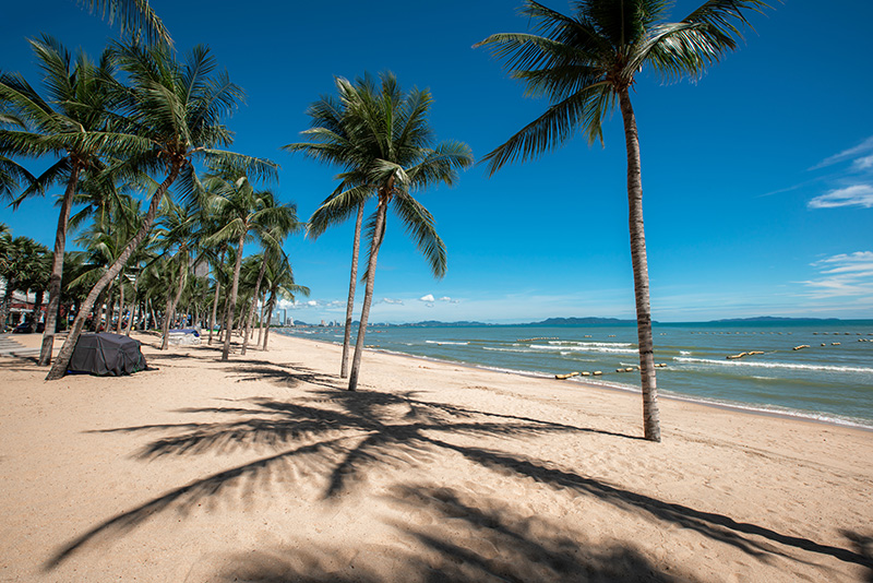 หาดจอมเทียน