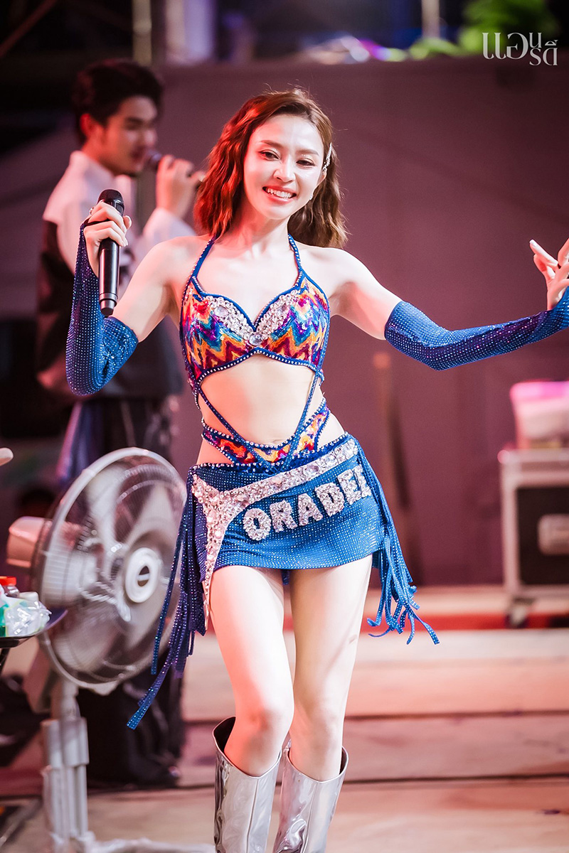 แอน อรดี ไม่ทิ้งการเรียน สวมชุดนักศึกษา ในวัย 32 ปี