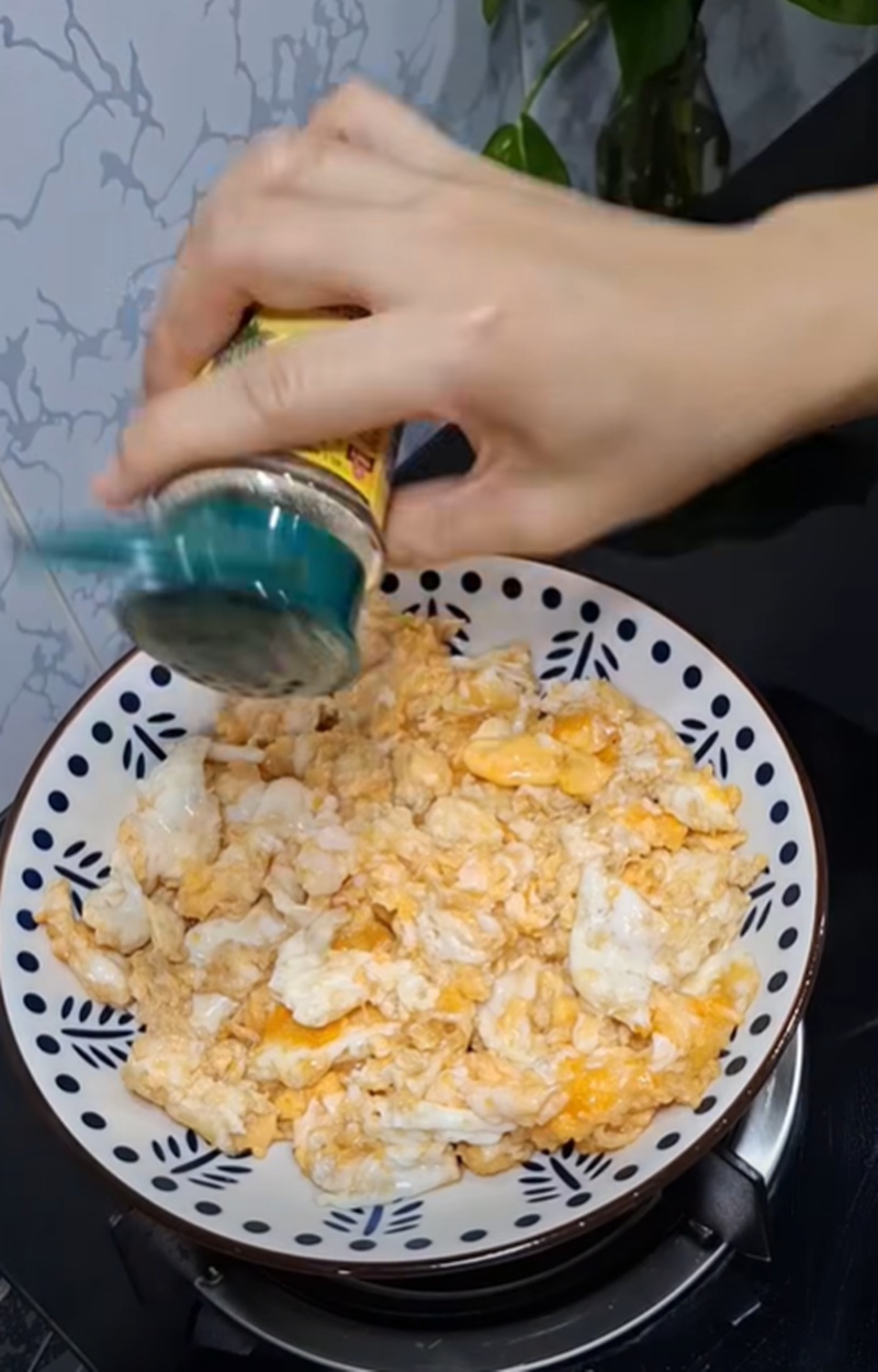 ไข่ซีอิ๊ว