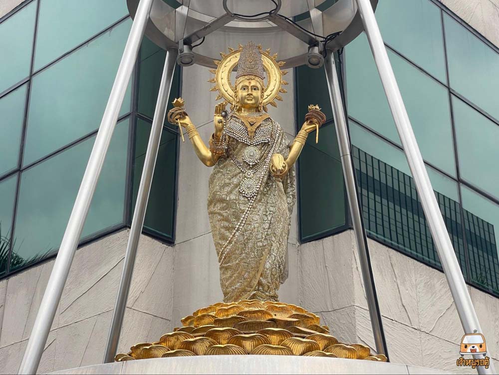ไหว้พระแม่ลักษมี