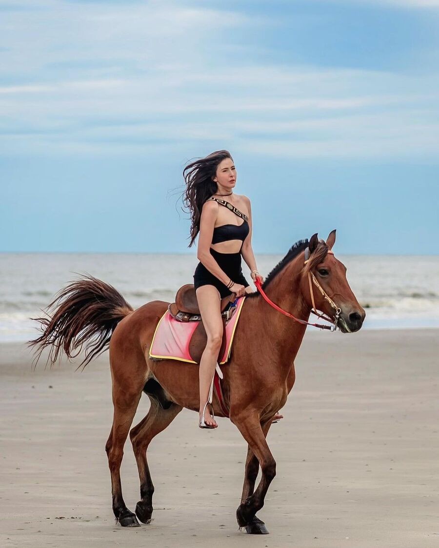 ศรีริต้า กรณ์ ณรงค์เดช