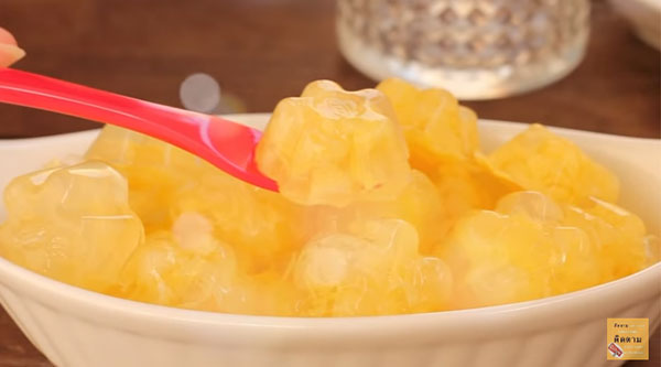 วุ้นไข่