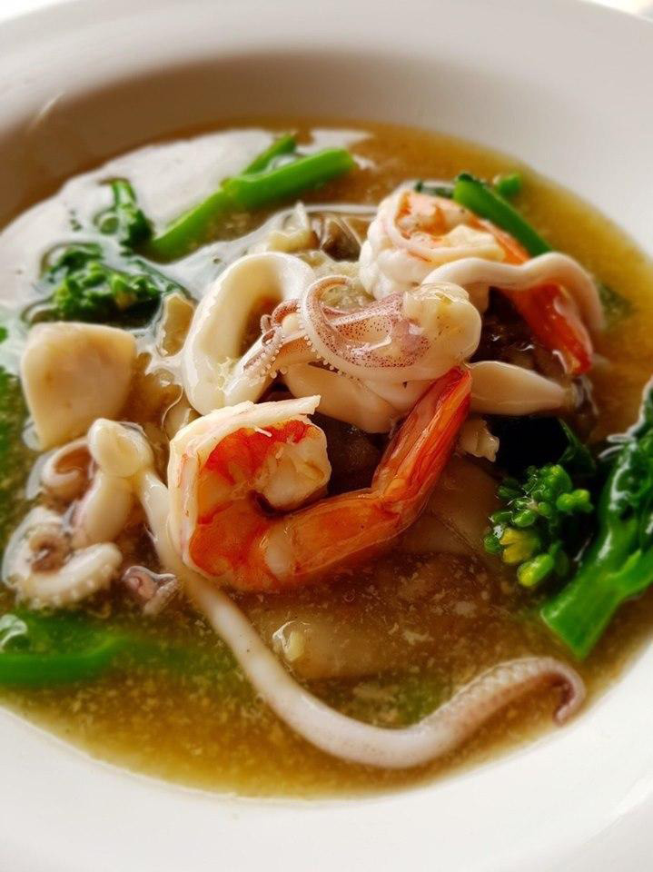 ร้านราดหน้าเดลิเวอรี่