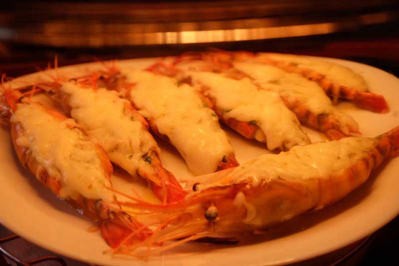 กุ้งอบชีส