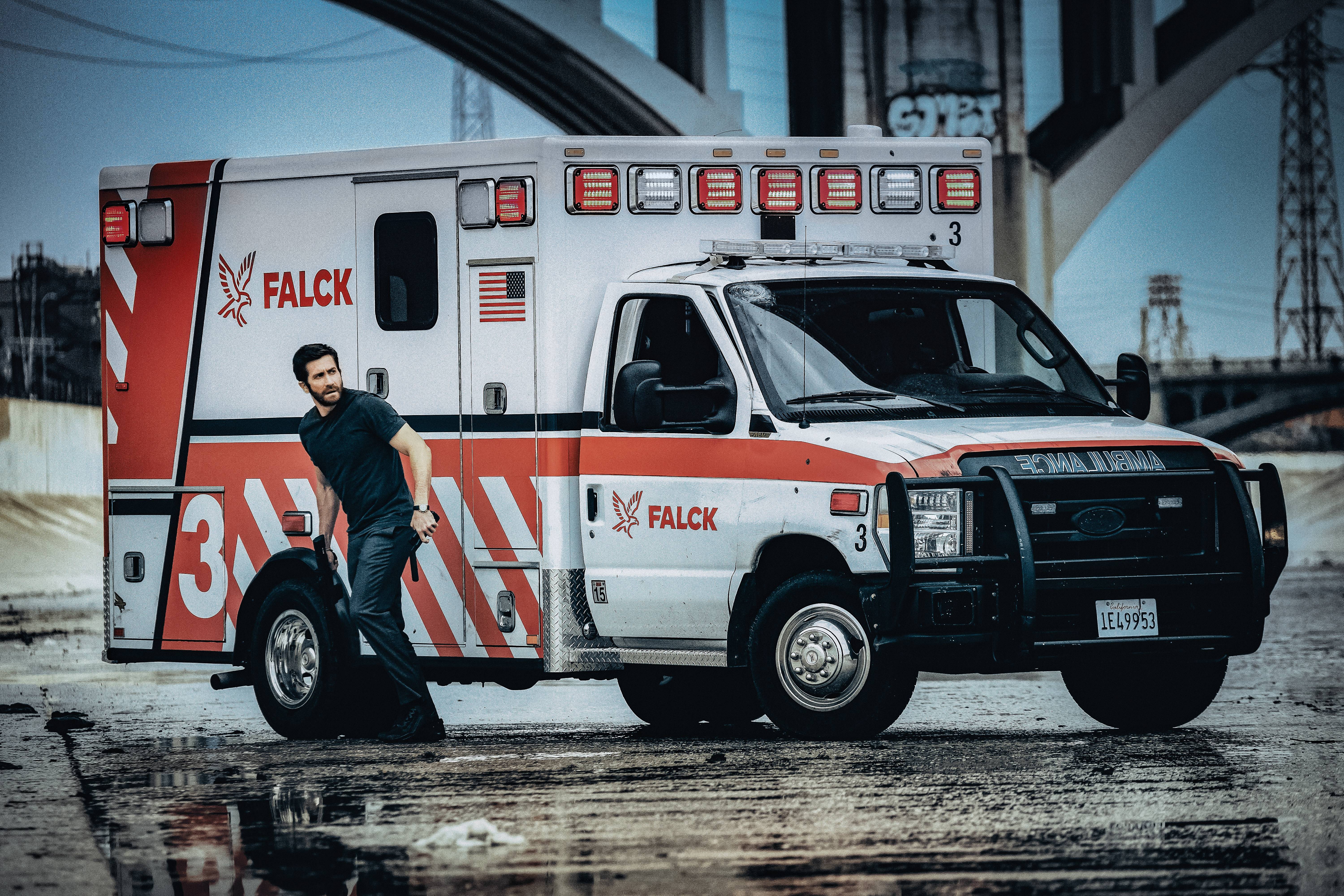 Ambulance ปล้นระห่ำ ฉุกเฉินระทึก