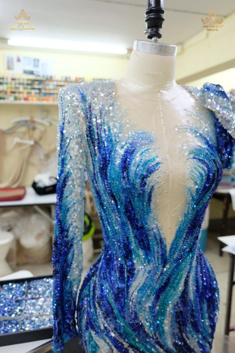 ชุดราตรี อแมนด้า ออบดัม