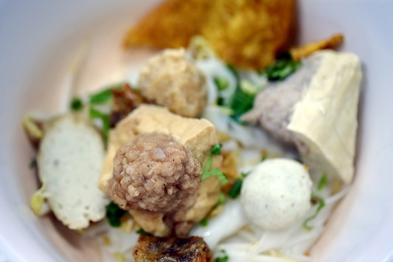 ก๋วยเตี๋ยวแคะ