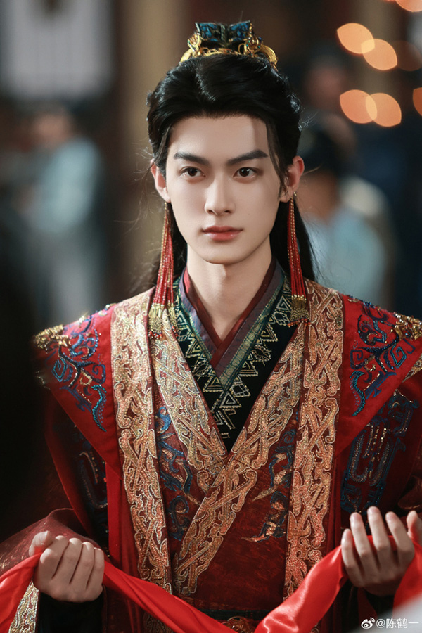 เฉินเฮ่ออี้ ประวัติ