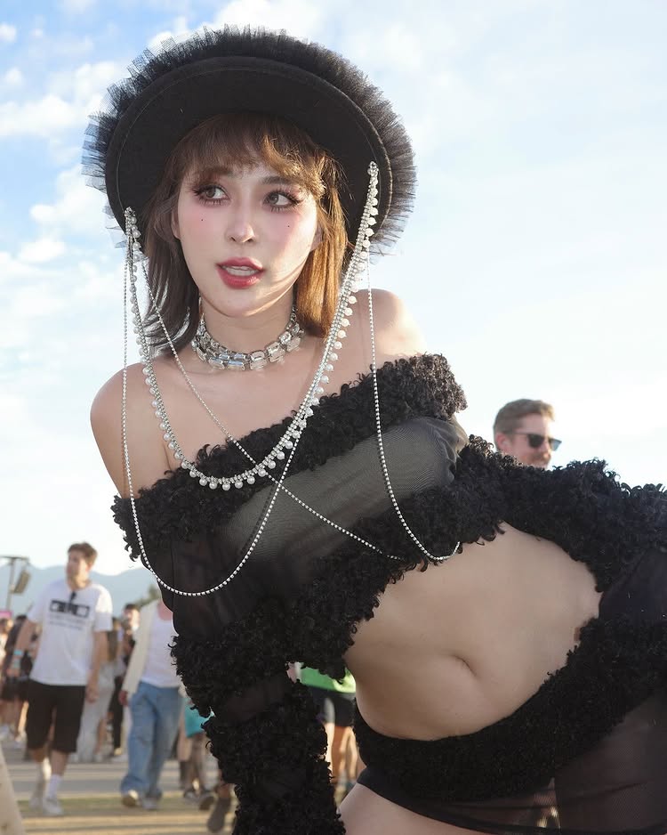 จันจิ จันจิรา กับแฟชั่นวันสงกรานต์ ที่ส่งตรงความแซ่บจากแคลิฟอร์เนีย