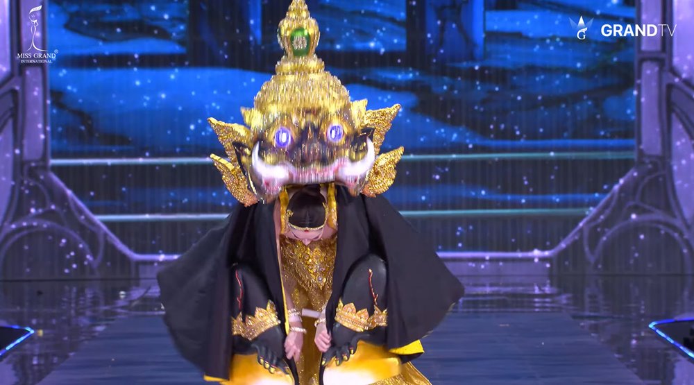 หลิน มาลิน กับชุด มนตราแห่งจันทรคราส ในการประกวดรอบชุดประจำชาติ Miss Grand International 2024