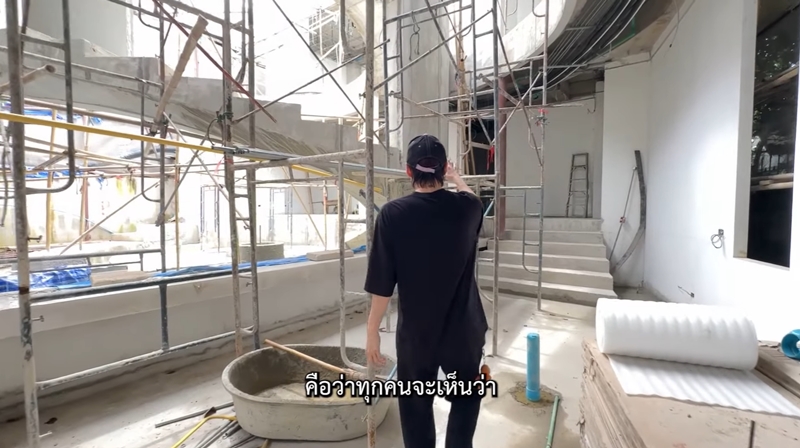 บ้านใหม่ กอล์ฟ พิชญะ ห้องนั่งเล่น
