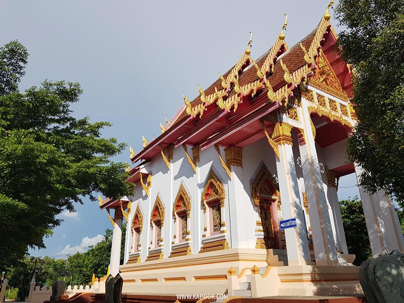 วัดสามวิหาร อยุธยา