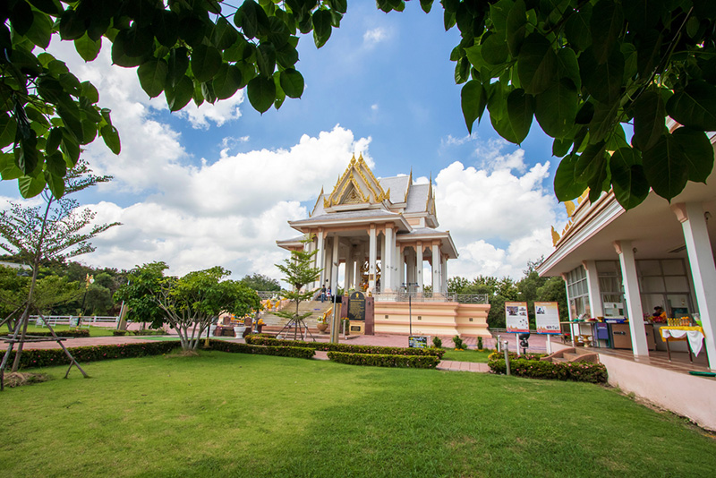 เทวาลัยพระพรหม สิงห์บุรี