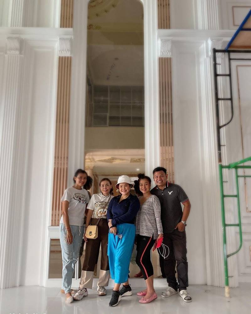 ฮาย อาภาพร