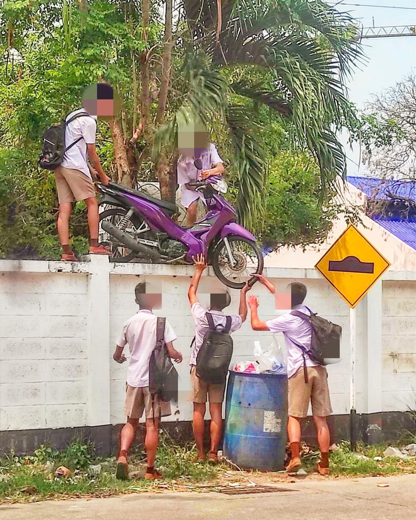 โดดเรียนให้โลกจํา