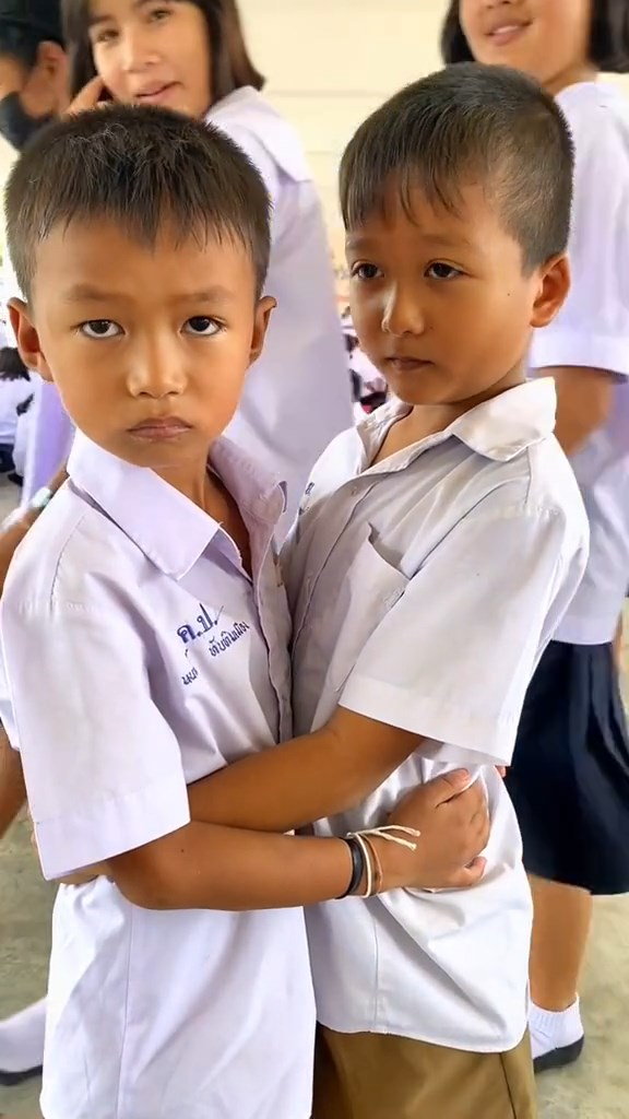 นักเรียนตีกัน