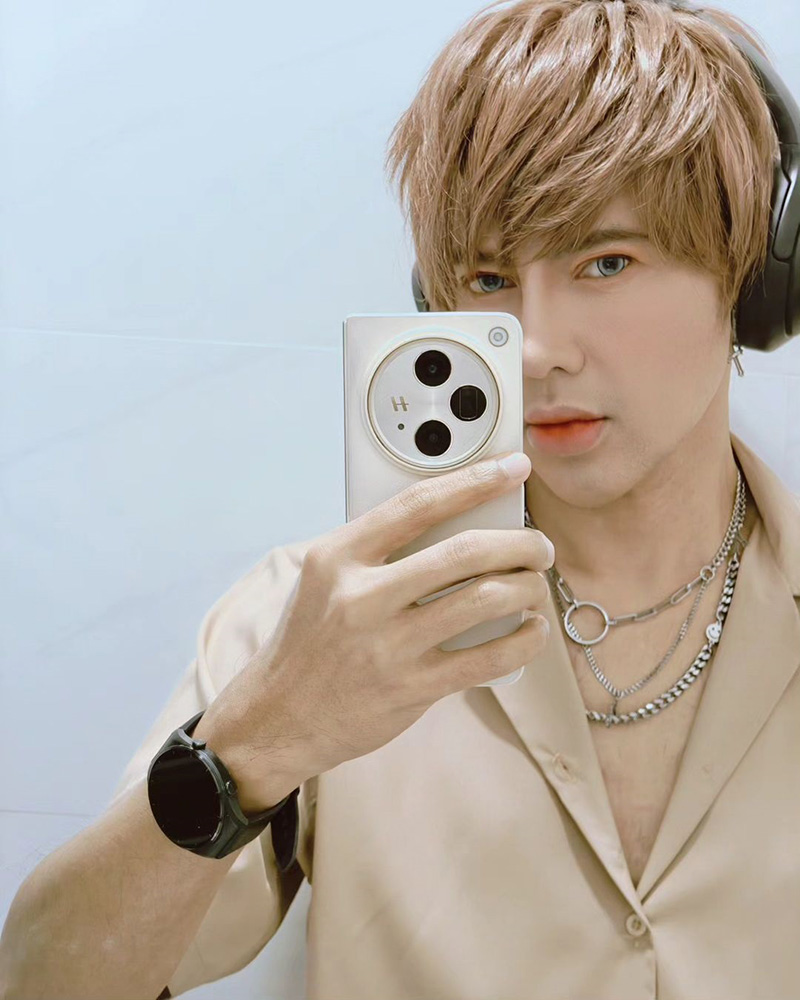 ดีเจเจ๊แหม่ม