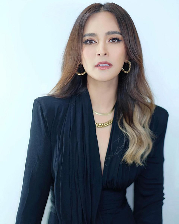 เจนี่ - คริส - นานา