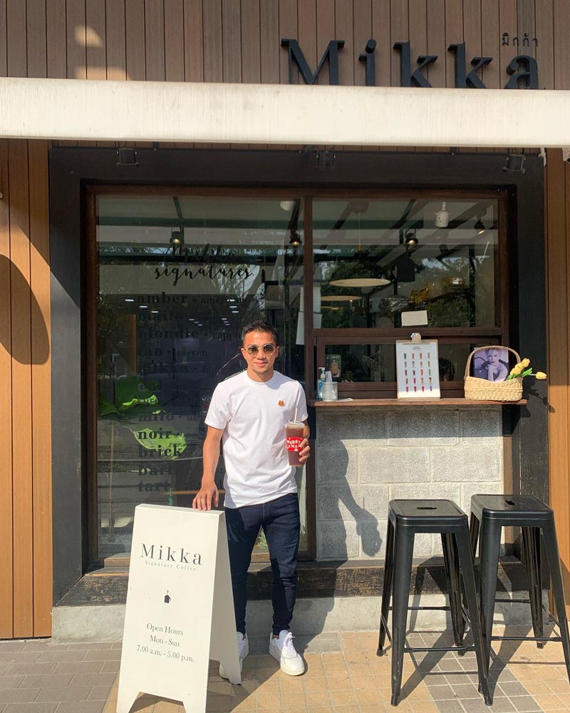 เจ ชนาธิป