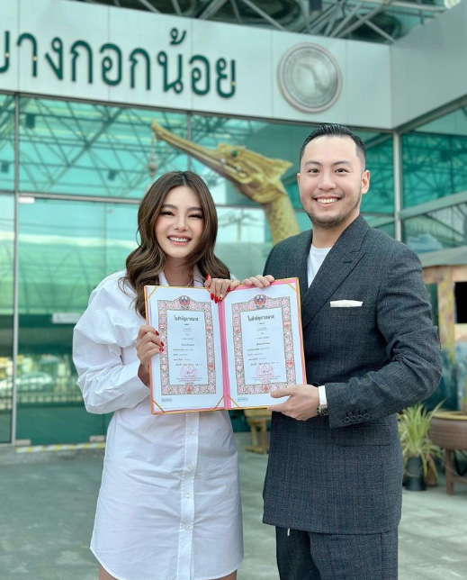 ดิว อริสรา ประวัติ 14 เรื่องรู้จักอดีตนางร้ายหน้าสวย กับหลากเรื่องราวในชีวิต