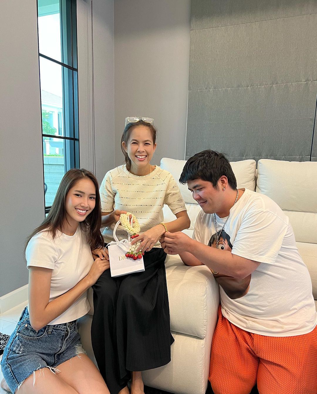 แจ็ค - ใบหม่อน 