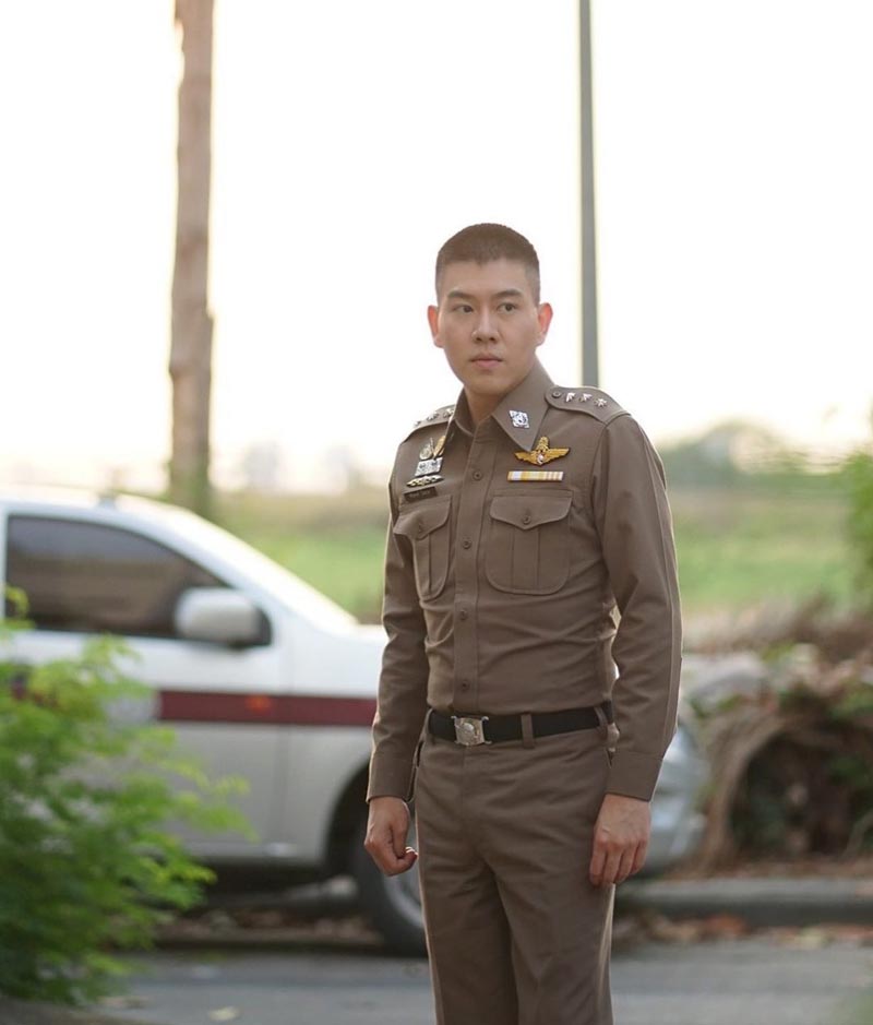 ผู้กองไอซ์ พิชพงศ์