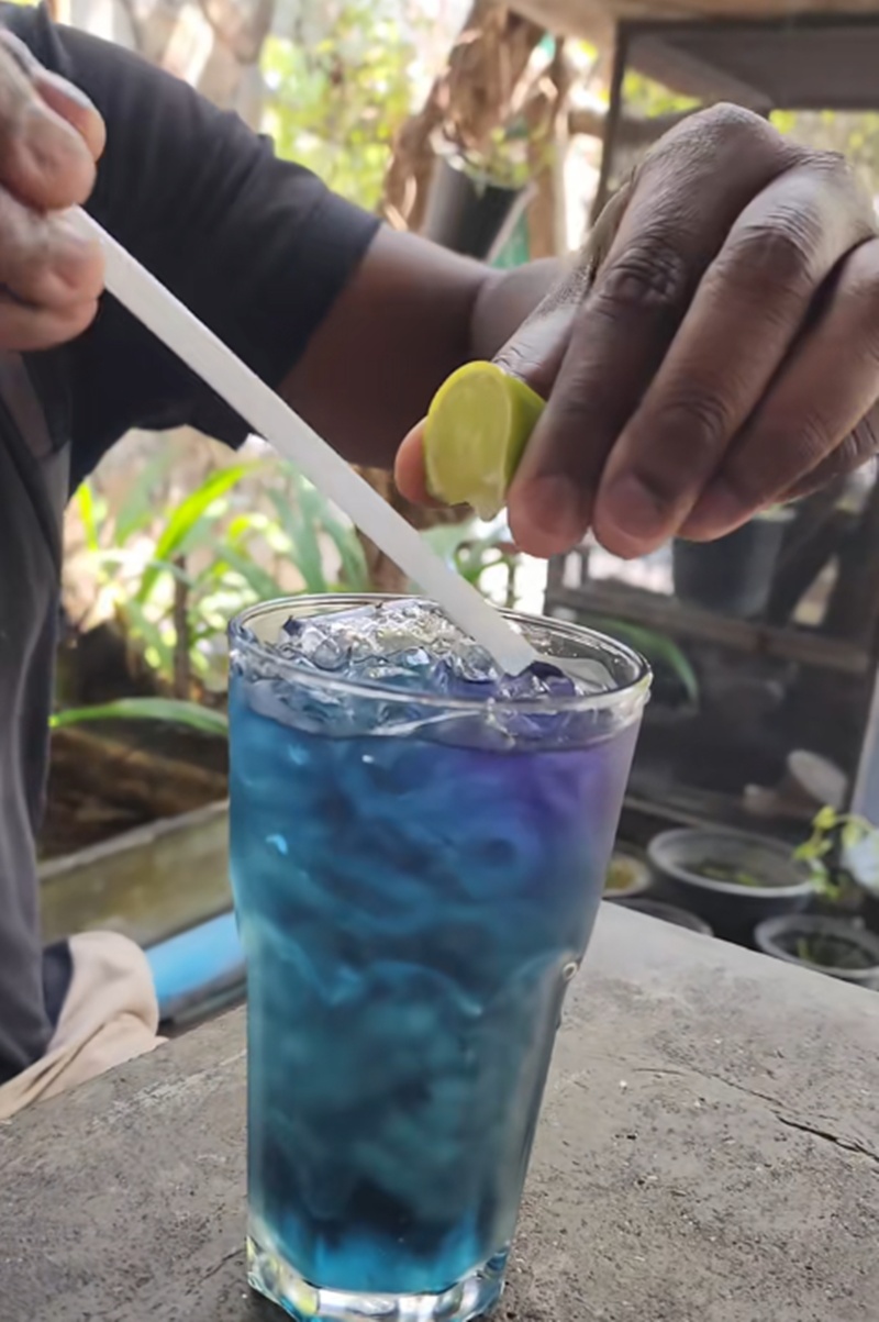 น้ำอัญชัน