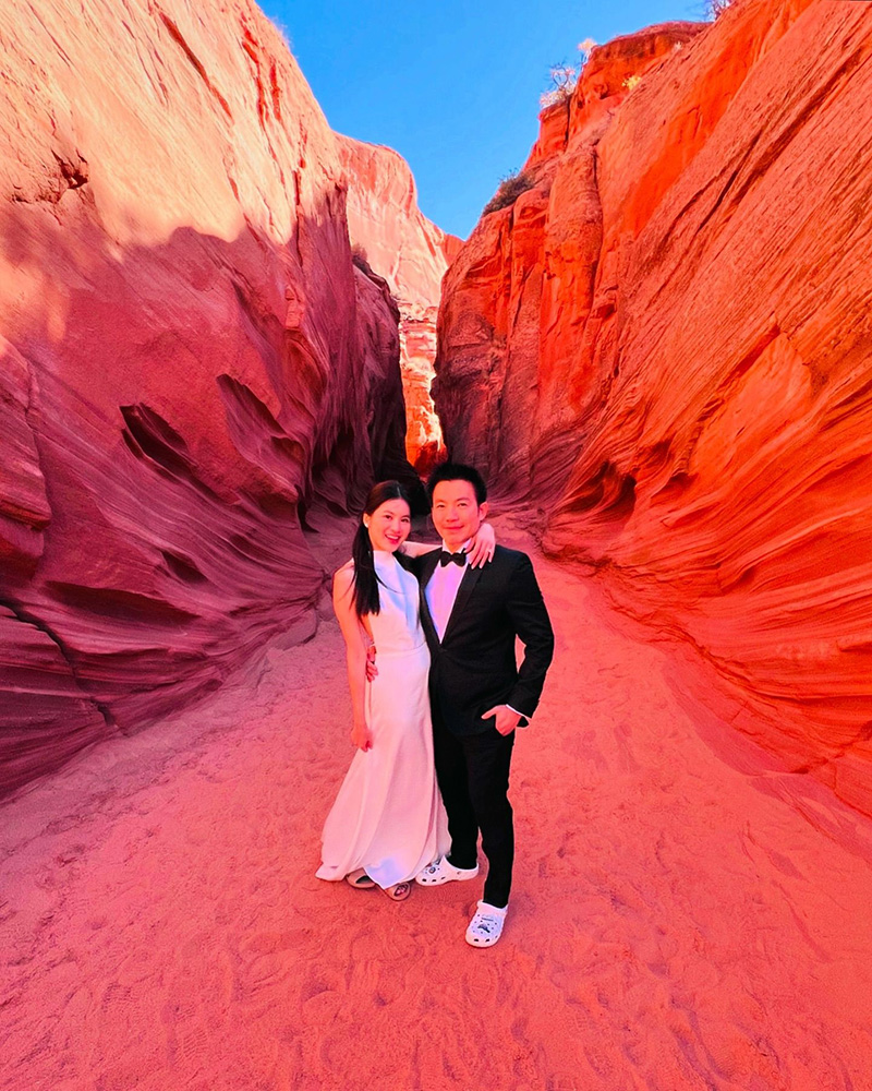 หมอสอง ควง น้องออน ถ่ายพรีเวดดิ้งกลางทะเลทราย