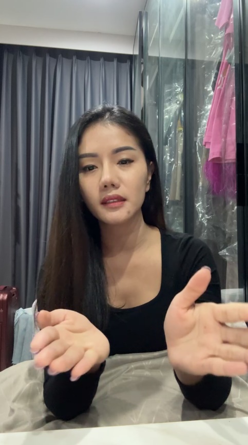 แพรวพราว แสงทอง 