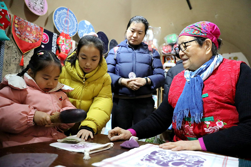 เรือนตี้เคิงย่วน สถานที่ท่องเที่ยวจีน