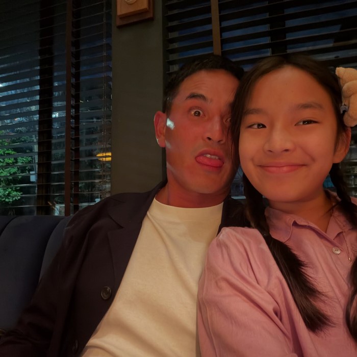 สงกรานต์ เตชะณรงค์ อวดโมเมนต์อบอุ่นใจ ดินเนอร์วันพ่อ