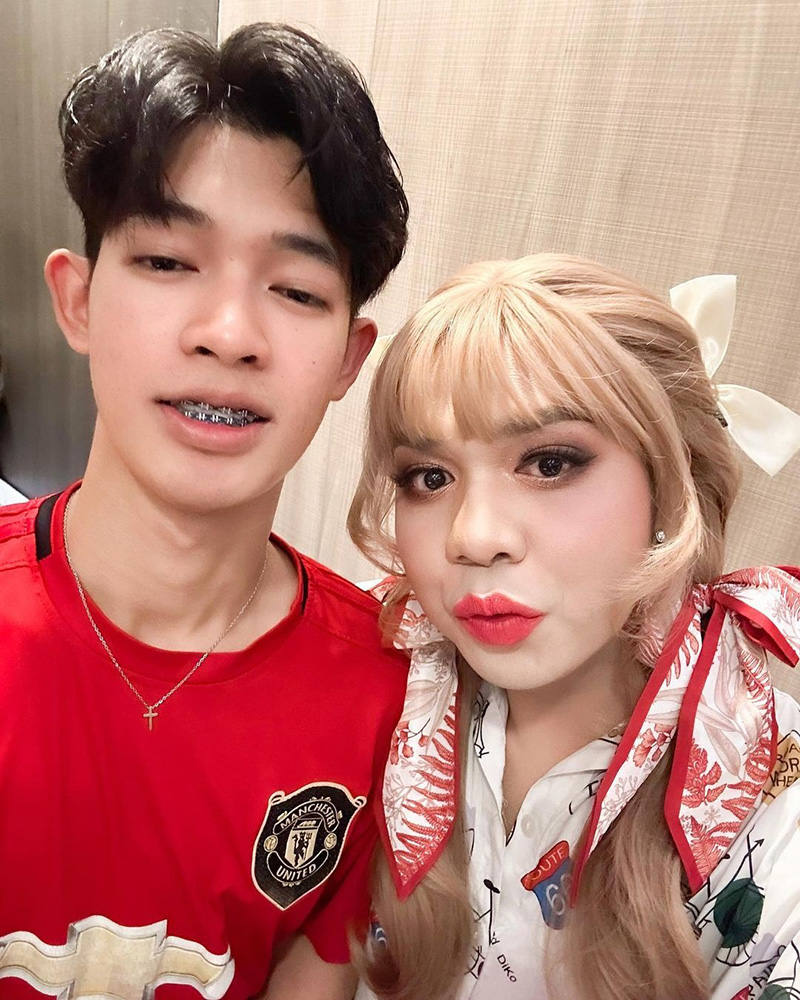 แพรรี่ ไพรวัลย์ 