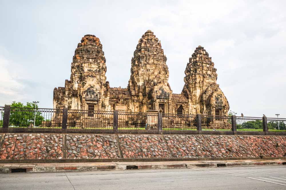 สถานที่ท่องเที่ยวในประเทศไทย