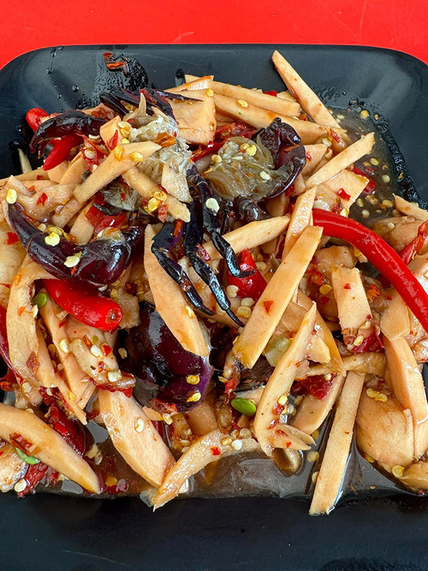 ร้านอาหารซอยลาซาล-แบริ่ง แอบแซ่บลาซาล 56