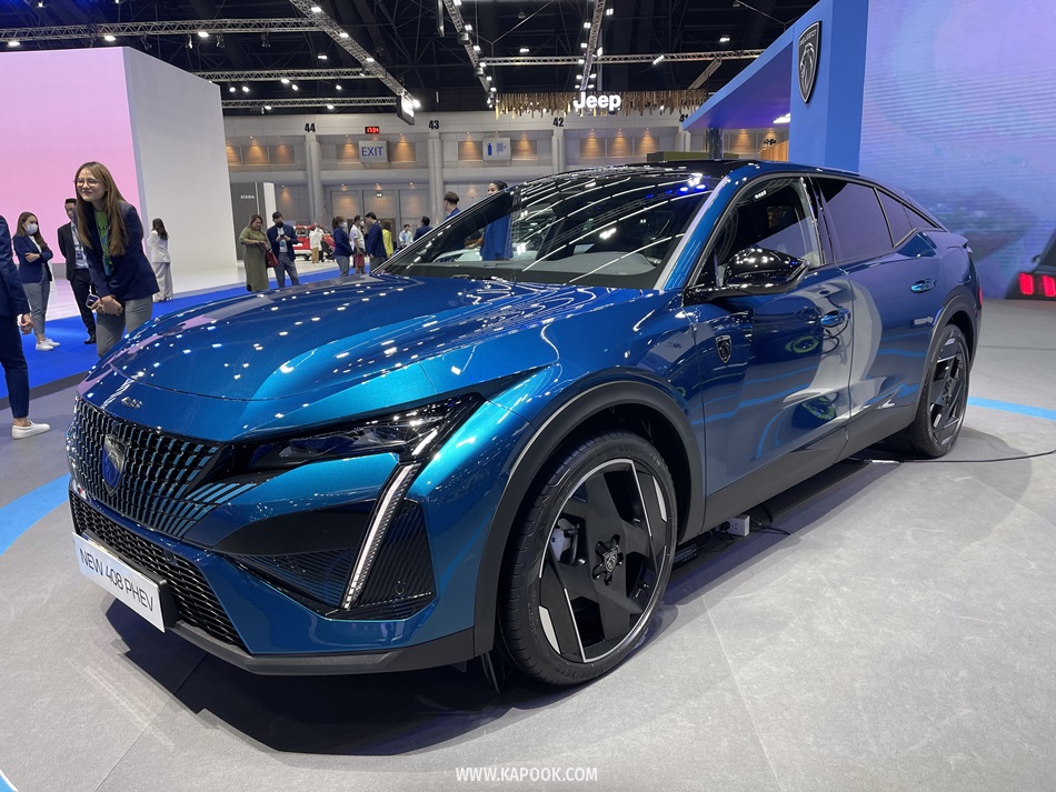 Peugeot 408 2023
