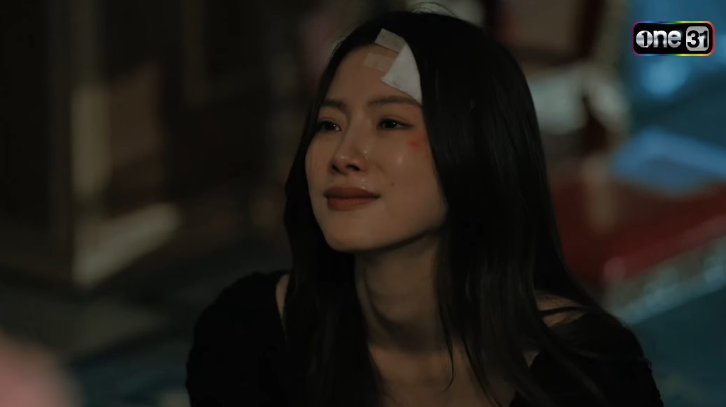 ทองประกายแสด