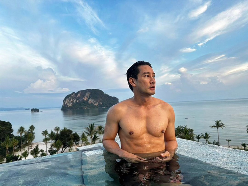 ป้อง ณวัฒน์