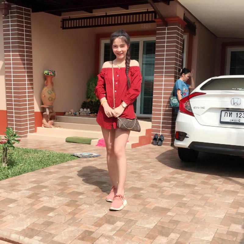 บ้านเบล ขนิษฐา