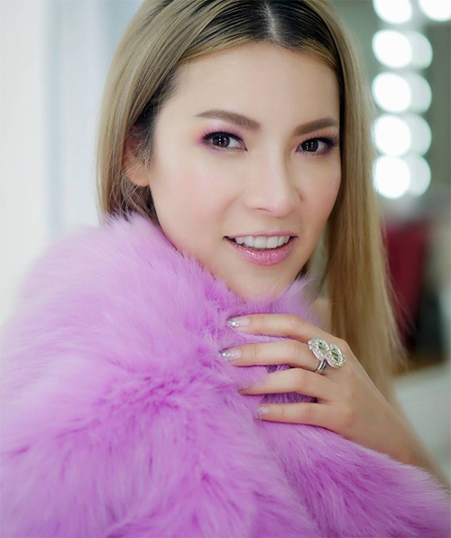 ต้นหอม ศกุนตลา ดาราศัลยกรรม