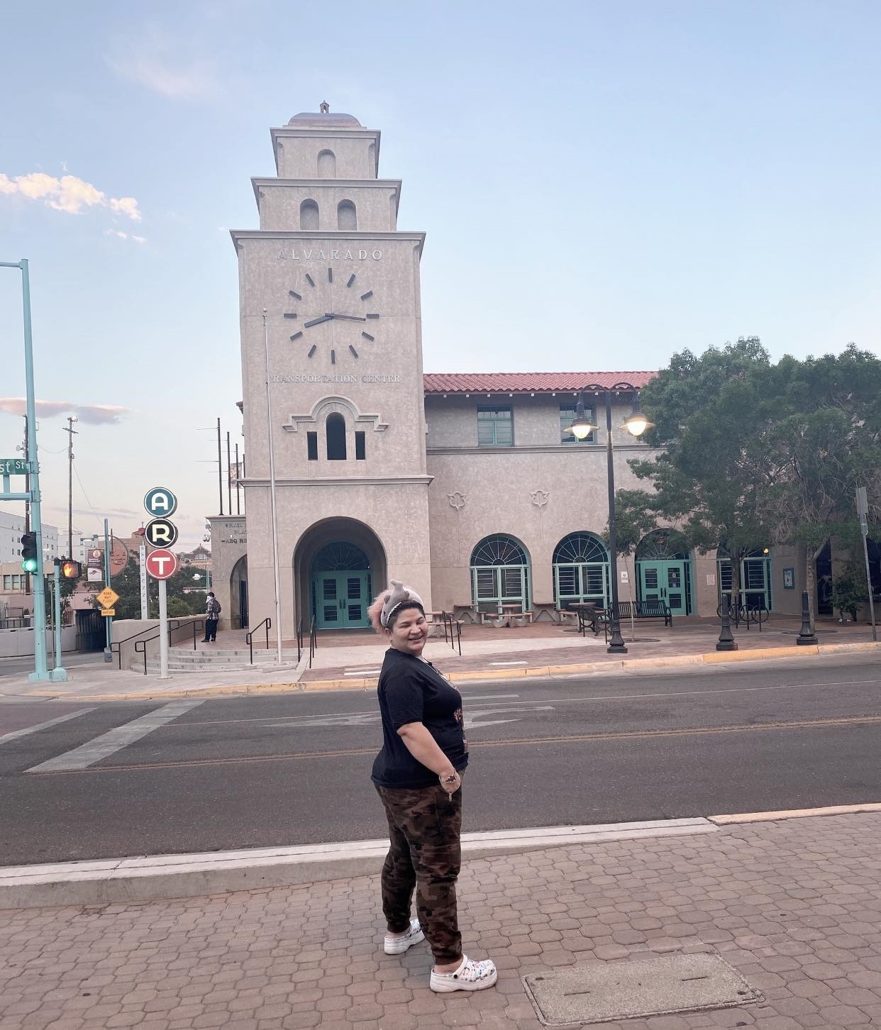 เห็ดเผาะ เชิญยิ้ม