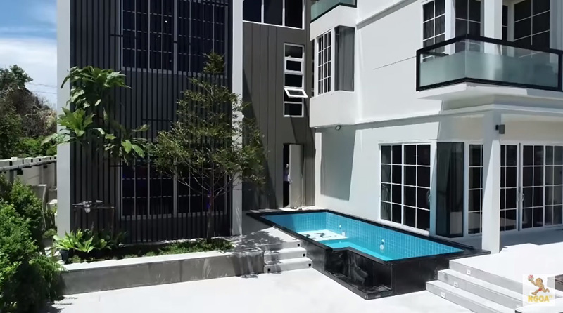 บ้านแจ๊ส ชวนชื่น
